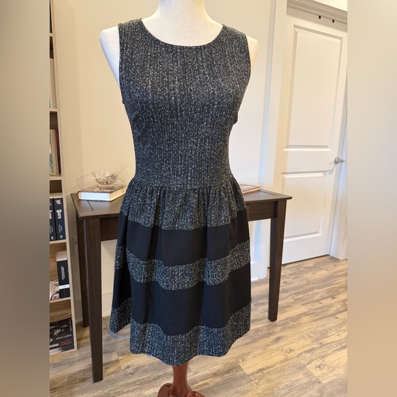 Vintage Gray and Black Sleeveless Midi Dress Large - Picture 1 of 5